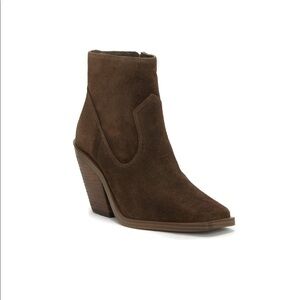 Vince Camuto Amtinda Bootie‎